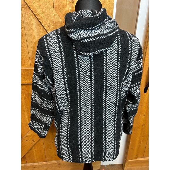 Earth Ragz Baja Hoodie Black and White GUC Medium Adult - Picture 3 of 5